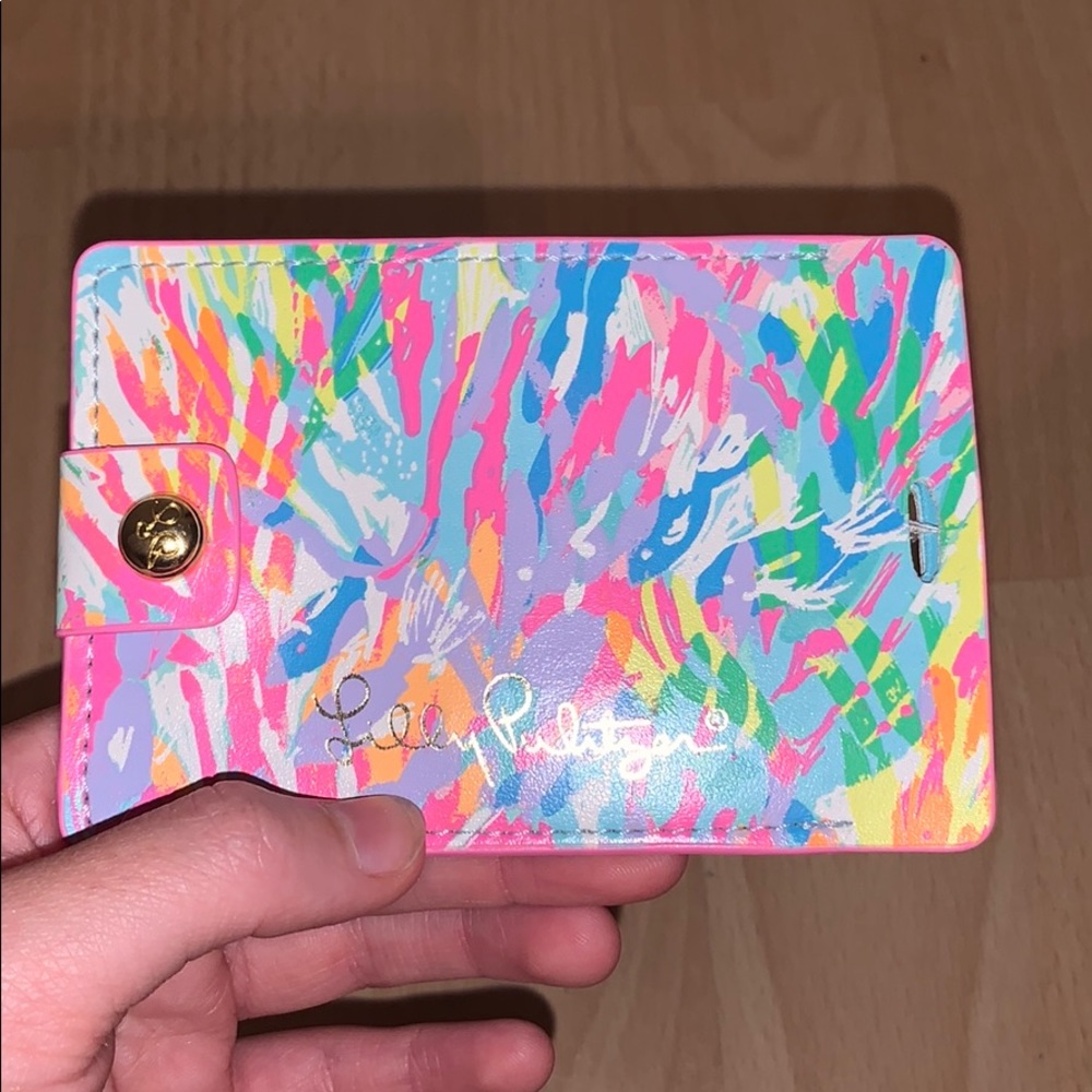 lily pulitzer card holder